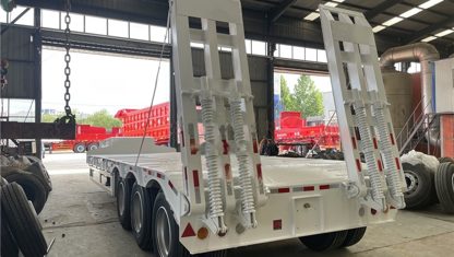 3-Axle 60T Lowbed Semi Trailer - thumbnail 2