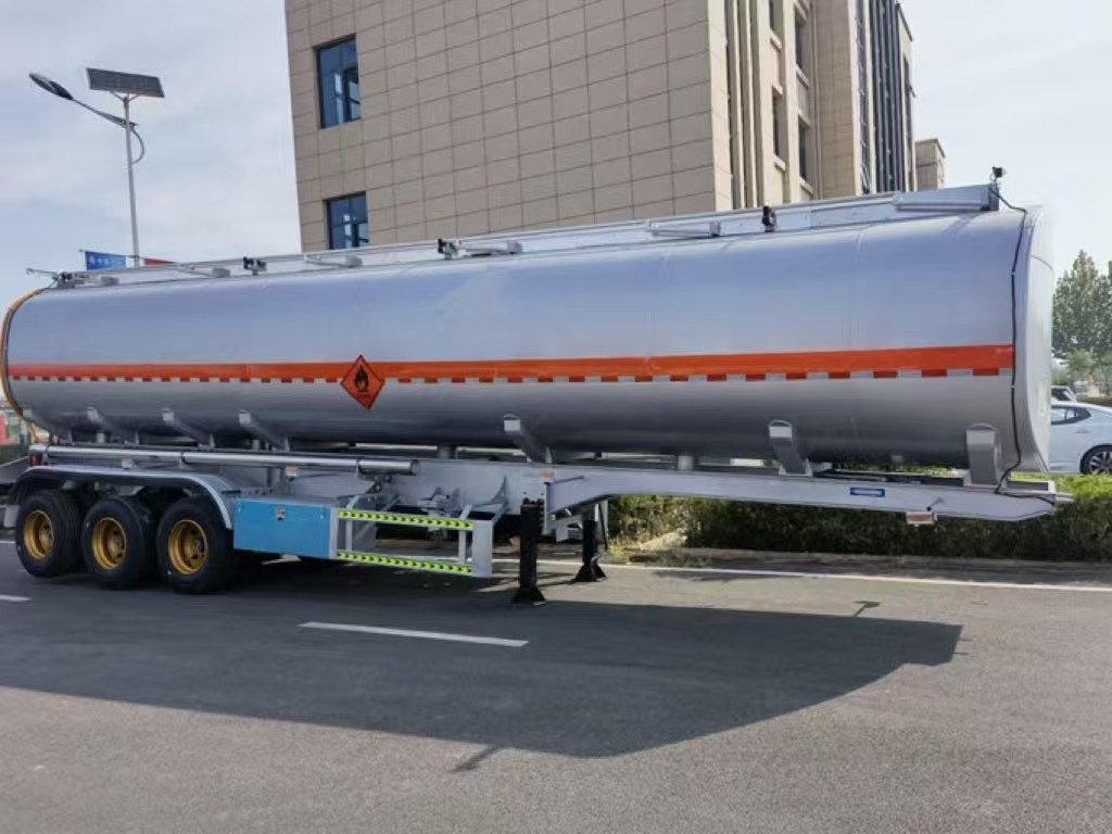 Tanker Semi-Trailer